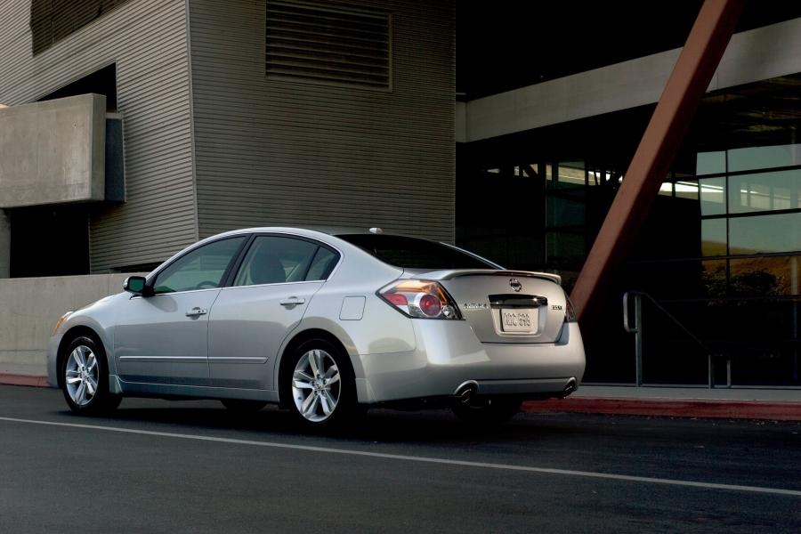  Nissan Altima 2010 года  (фото 49 из 53)